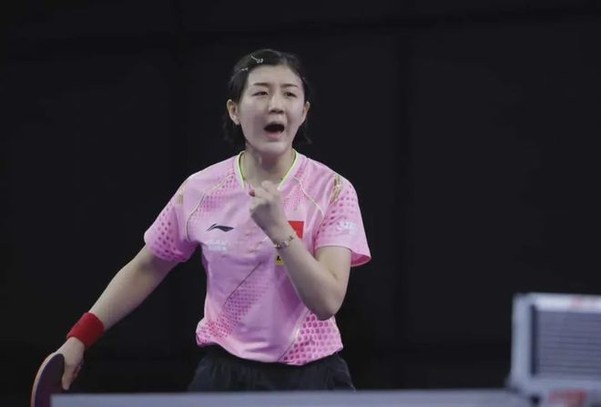 迷展示了巴 迷展示了巴