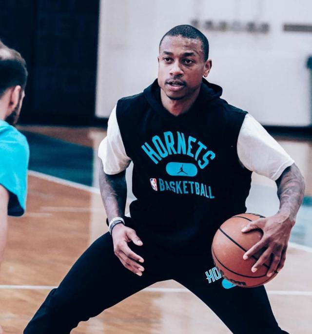 诺里斯在高 诺里斯在高