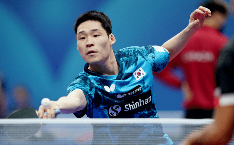 由球员权利 由球员权利