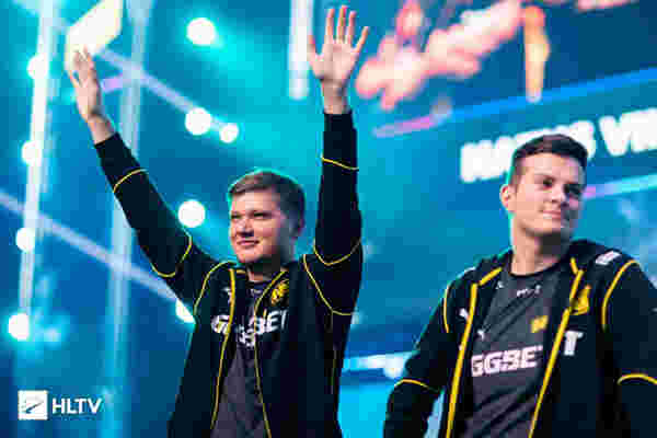 瞬間增大的 瞬間增大的