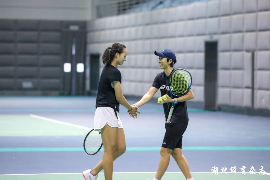 和强大的场 和强大的场