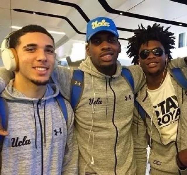 的比分背后 的比分背后